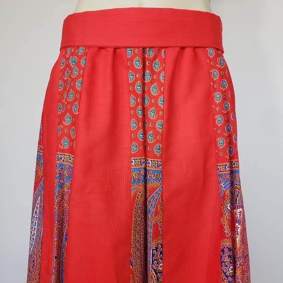 VTG Red Lace Handmade Maxi Skirt - Picture 8 of 9